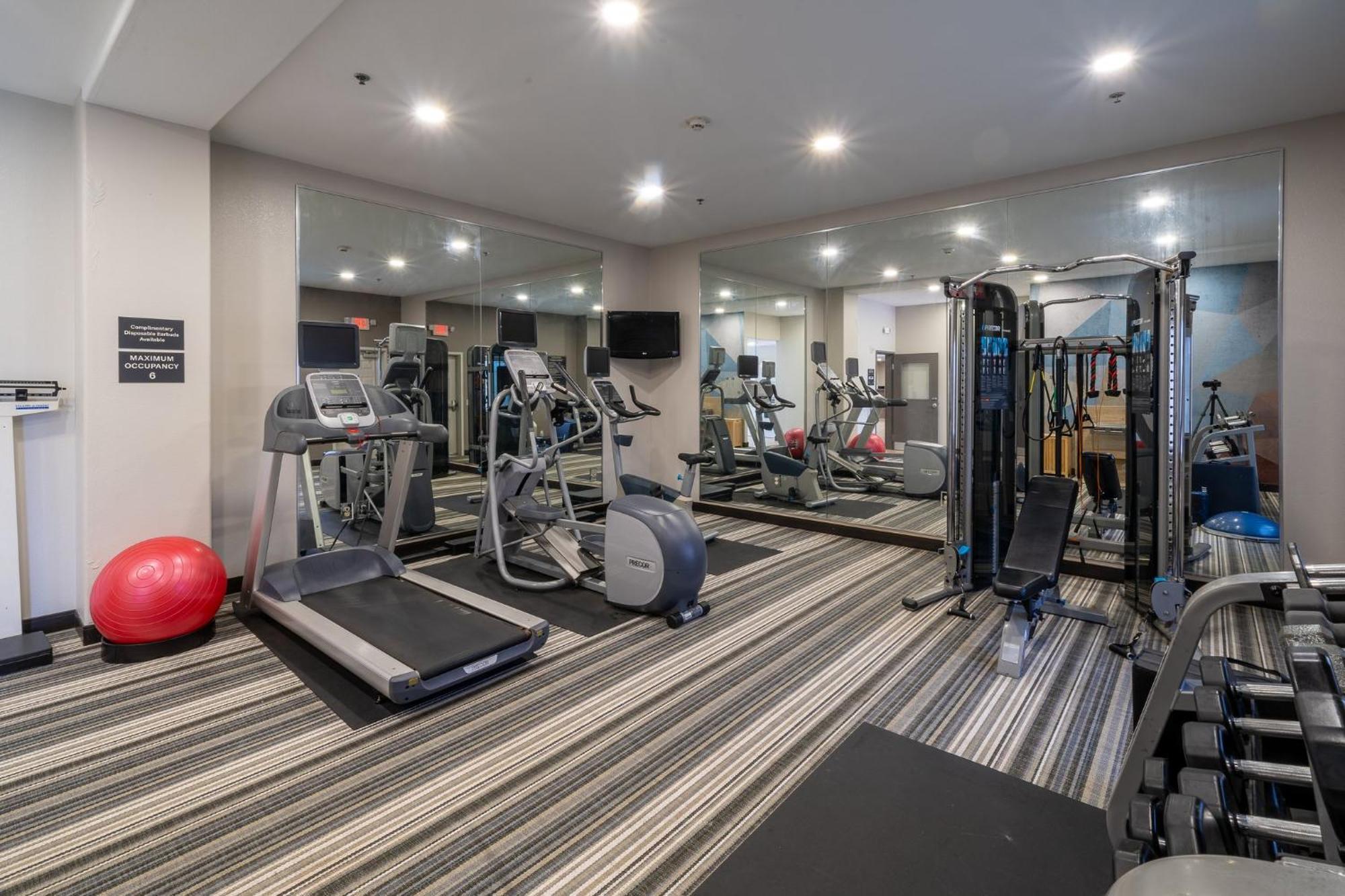 Candlewood Suites Deer Park By Ihg Екстер'єр фото