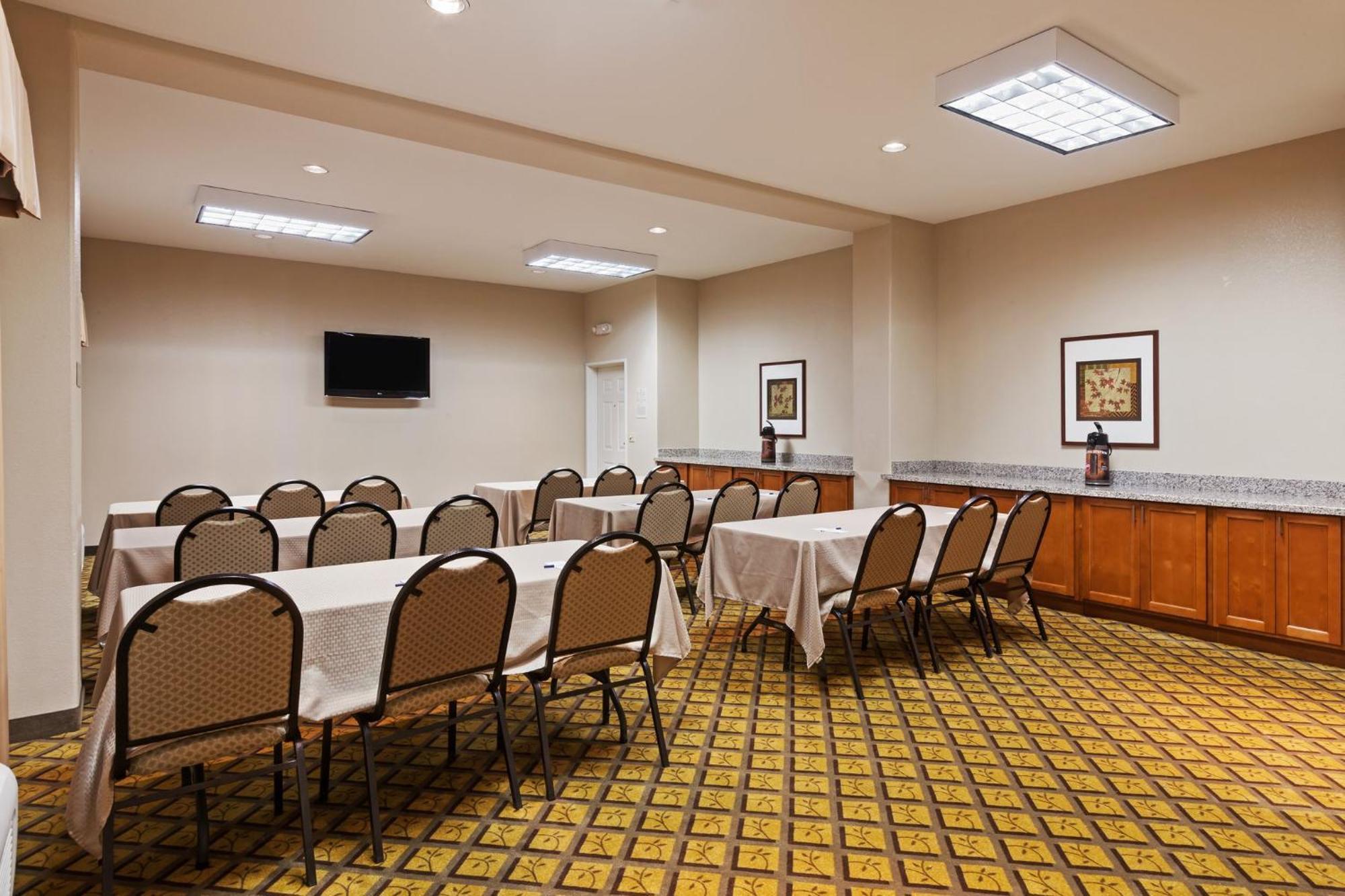 Candlewood Suites Deer Park By Ihg Екстер'єр фото